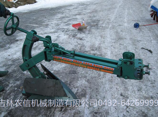 1LSW-135型水(shui)旱田兩(liang)用犁