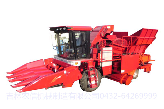 4YZD-4玉米收獲稭(jie)稈打捆聯合(hé)作業機