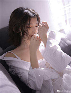 《高压监狱美版2010-欧美丰满少妇久久无码精品》