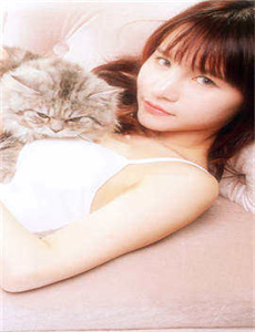 《metcn薛婧-车里扒开奶罩揉吮奶头免费A片》