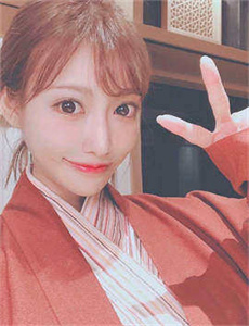 《电车蓝衣女叫什么-色老师的猥琐人生》
