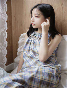 《yigese-美人脱衣》